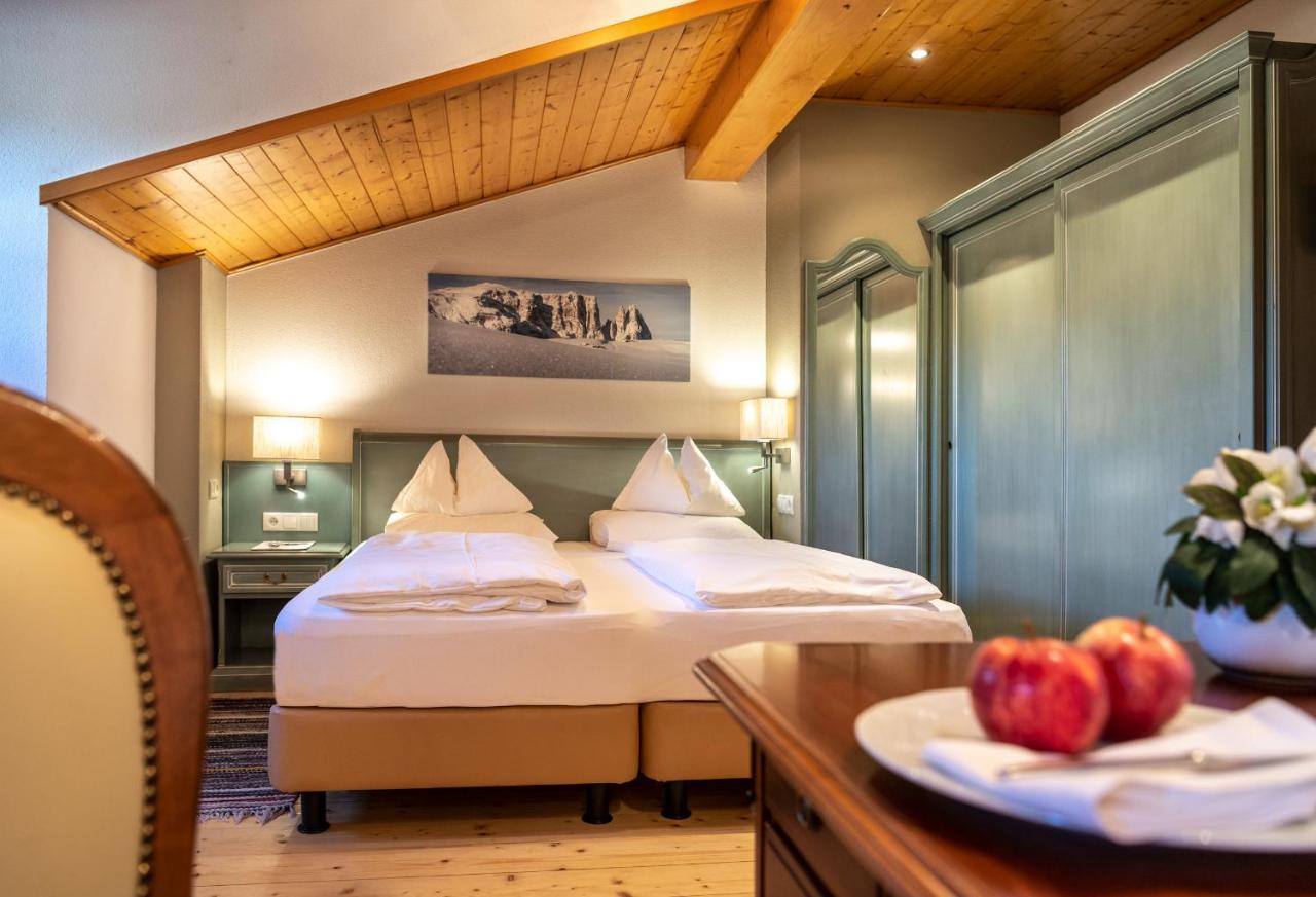 Hotel Zum Turm Castelrotto Luaran gambar
