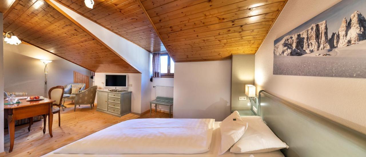 Hotel Zum Turm Castelrotto Luaran gambar